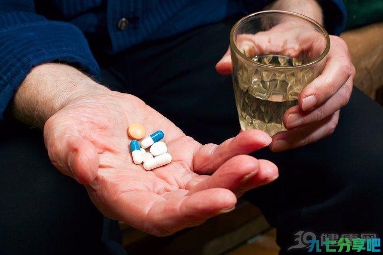 已被禁用的4种药，很多人却还在用，你家里药箱还有吗？
