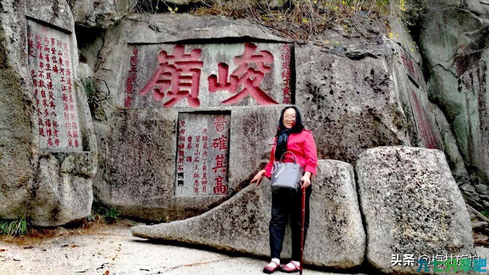 我和老伴的奇葩旅行，塑料雨披当御寒服，方便袋成御寒手套