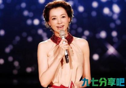 “央视一姐”董卿，力破被开除的谣言，推到幕后当导演