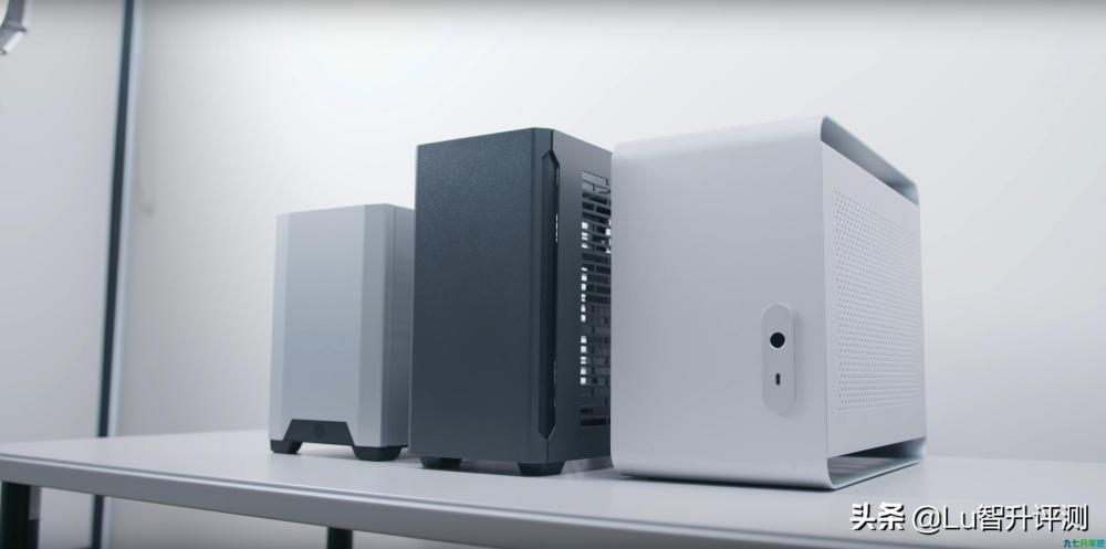 超Mini显卡，仅有手掌大小，影驰RTX3060金属大师Mini版评测