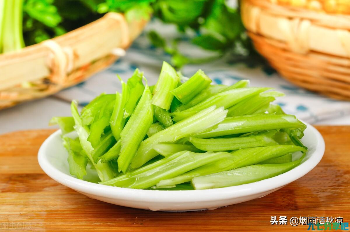 芹菜怎么做才更营养？芹菜怎么炒才好吃？芹菜的家常做法有哪些