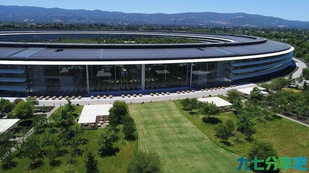 消息称苹果库克设定美国员工返回Apple Park等办公室的最后期限