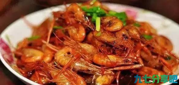 香喷喷的几道家常菜，色香味俱全，美味营养，好吃的放不下筷子