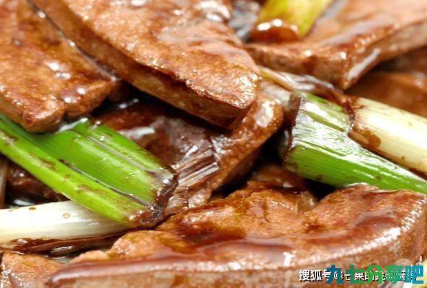 推荐一款酱爆猪肝，美味营养，补血好吃，家人都爱吃的家常菜