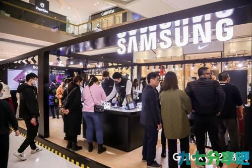 潮流与科技感拉满 三星Galaxy S22系列新品上市快闪体验店落地沈阳