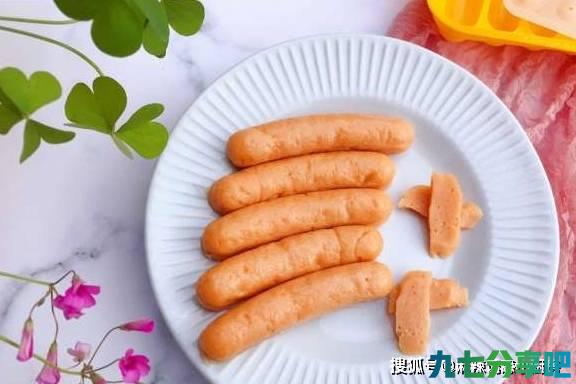 1岁宝宝辅食鲜虾火腿在家做，简单不用肠衣，优质蛋白营养丰富