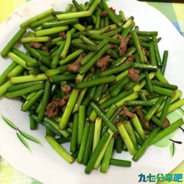 蒜苔没炒熟会不会中毒？许多人都想知道的问题