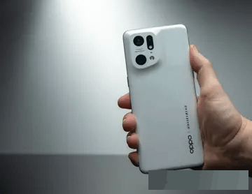 不一样的设计，OPPO Find X5 Pro打造手机颜值新赛道