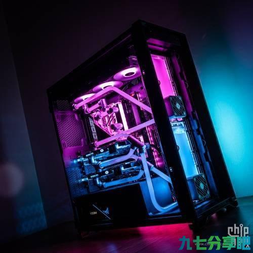 华硕ROG Z690 EXTREME GLACIAL主板尽享巅峰性能