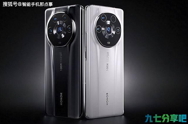 荣耀Magic4至臻版对比三星S22 Ultra：谁是真正的机皇？
