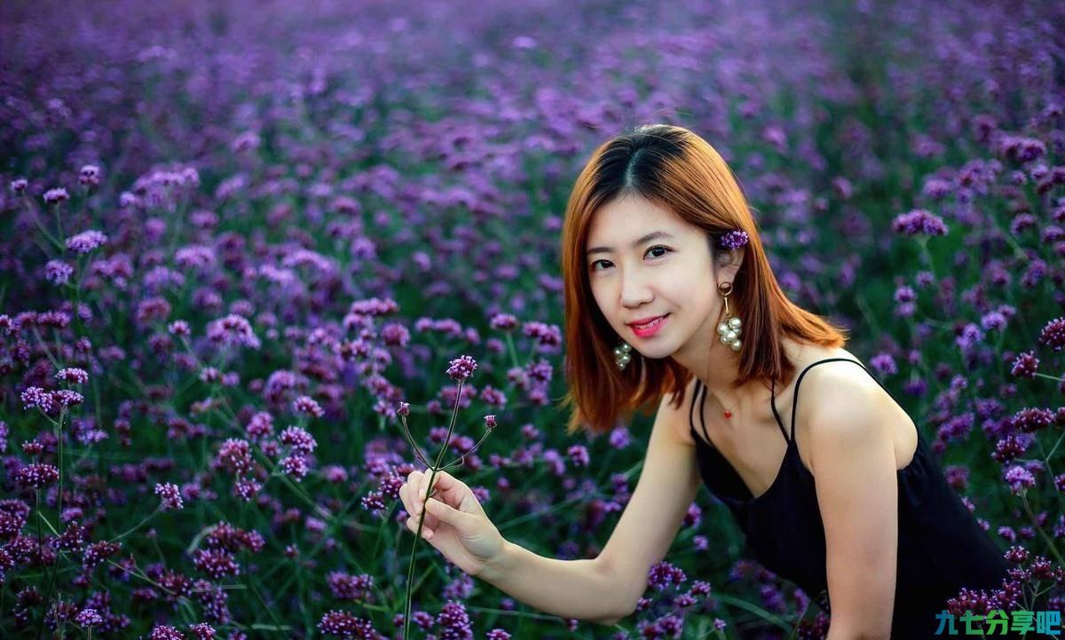 “凌晨一点，偷偷查阅丈夫的短信，离了”婚姻好不好，手机告诉你