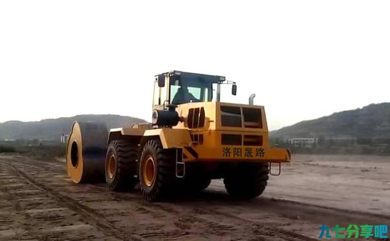 怎么样冲击压路机，如何使用宇通冲击式压路机？